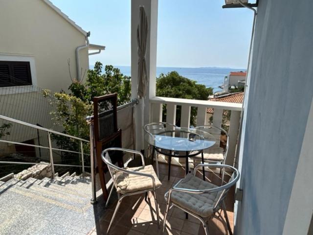 Blue Oasis Aparthotel Primosten Ngoại thất bức ảnh